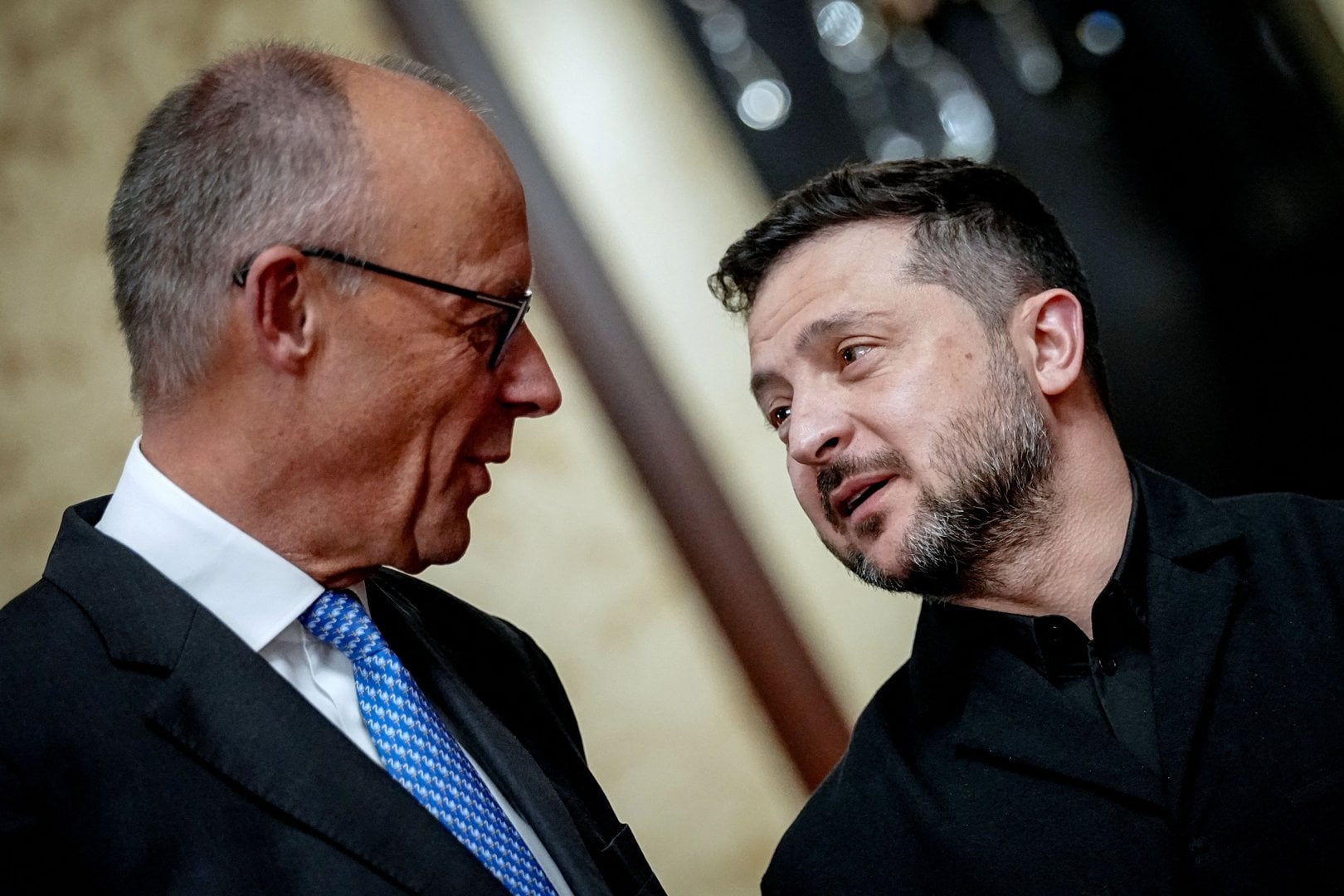Ukraine-Krieg: Polens Außenminister kritisiert Musk für Starlink-Einschränkung
